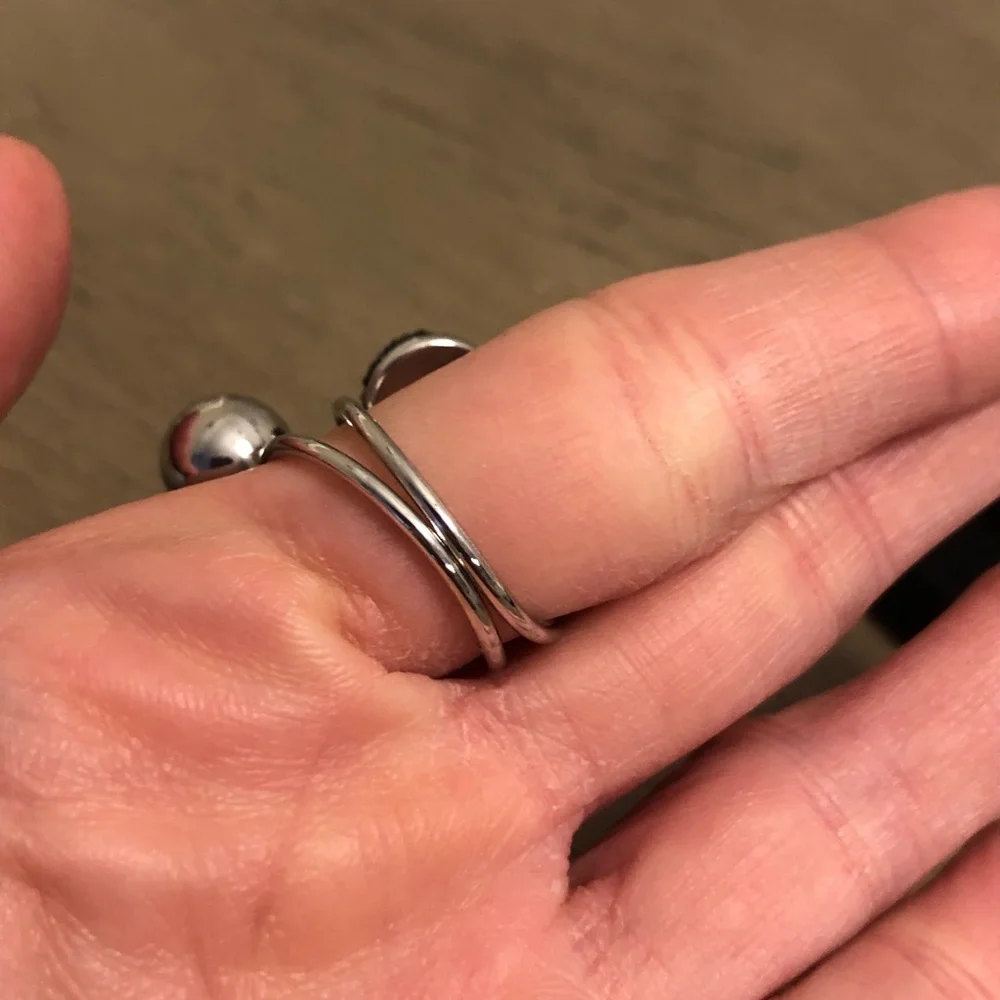 Jewelry - Elegant Silver Double Ball Large Cocktail Statement Ring